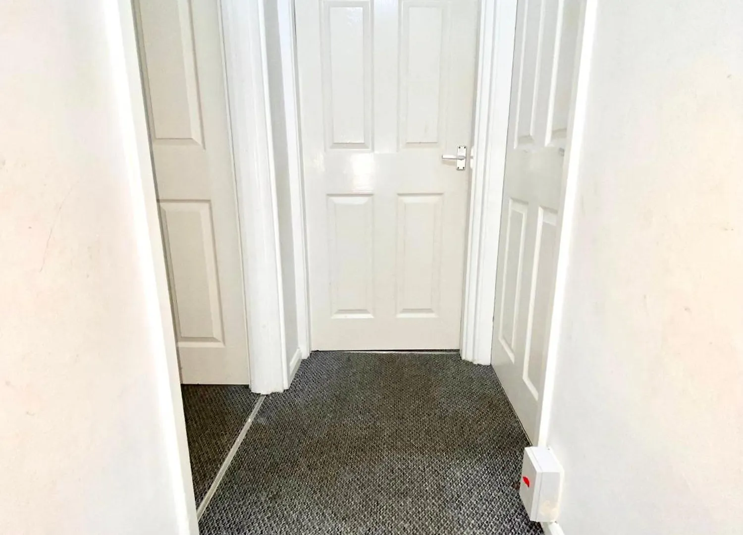 Relaxing Suite Nottingham Room בית הארחה